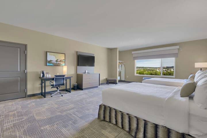 Room 21 of 52