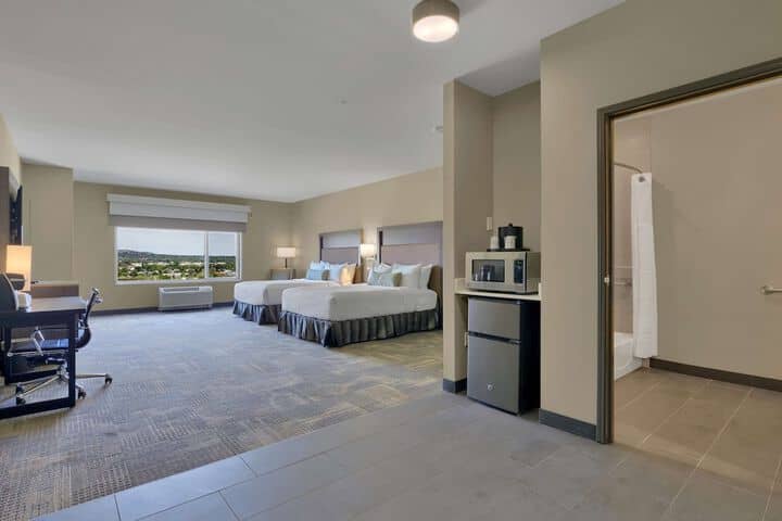 Room 20 of 52